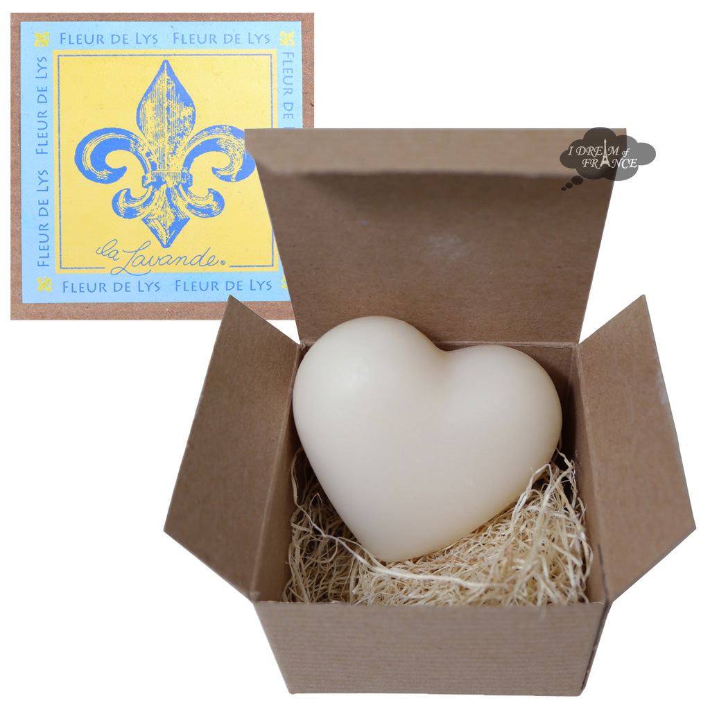 La Lavande French Tulip Heart Soap in Fleur de Lys Kraft Box