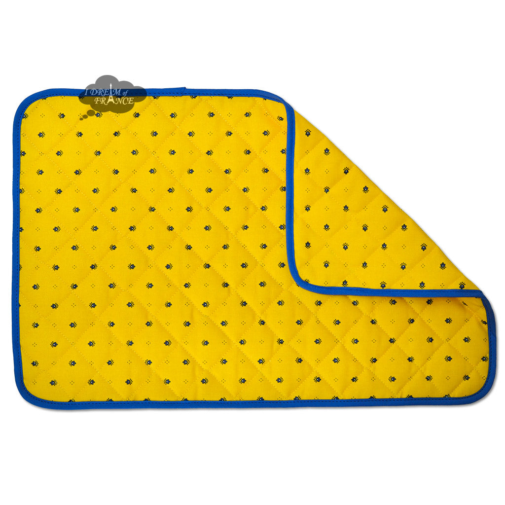 https://www.idreamoffrance.com/cdn/shop/products/calisson-yellow-blue-french-acrylic-coated-cotton-placemat-tissus-toselli-asqw_1600x.jpg?v=1608238479